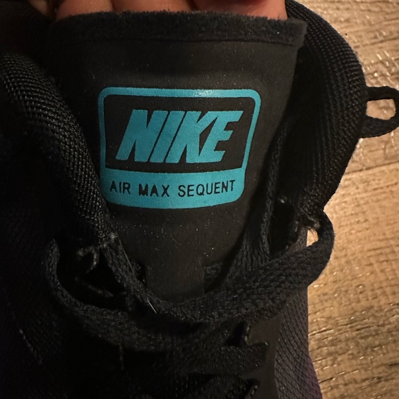 Women’s Nike Air Max Sequent, Purple, size 7 - Picture 4 of 6